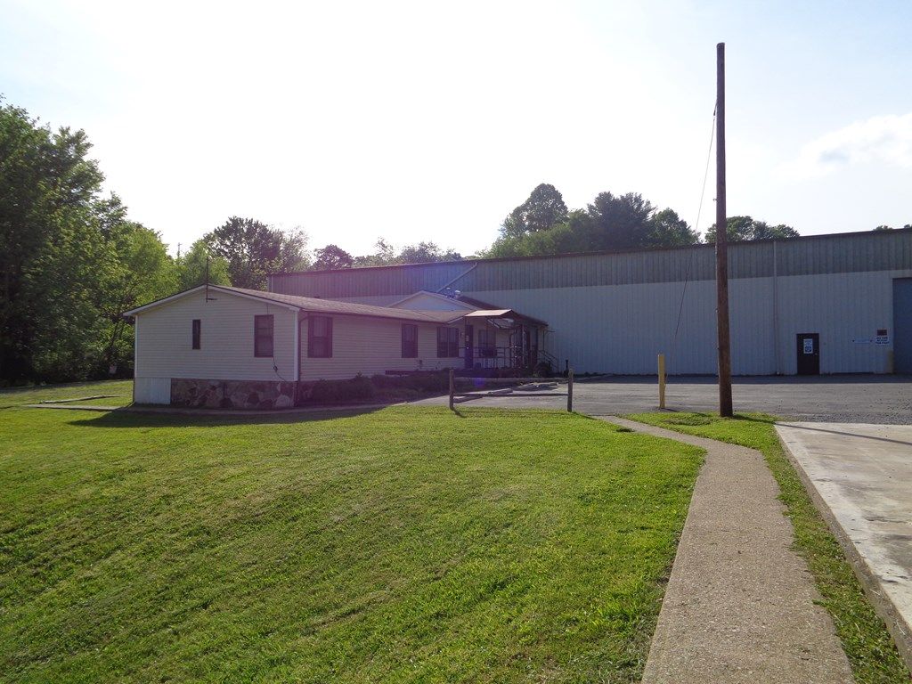 157 Willis Ave, Crab Orchard, WV 25827